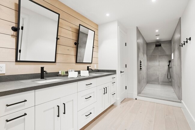 Building Photo - 3 Old Mill Ct