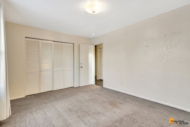 Building Photo - 2913 Telequana Dr