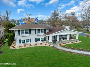 Building Photo - 201 Buttermere Ave