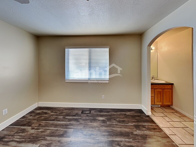 Building Photo - 52 S 1660 W