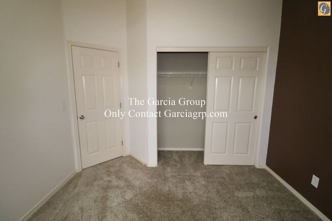 Building Photo - 1461 SW Edgefield Meadows Terrace