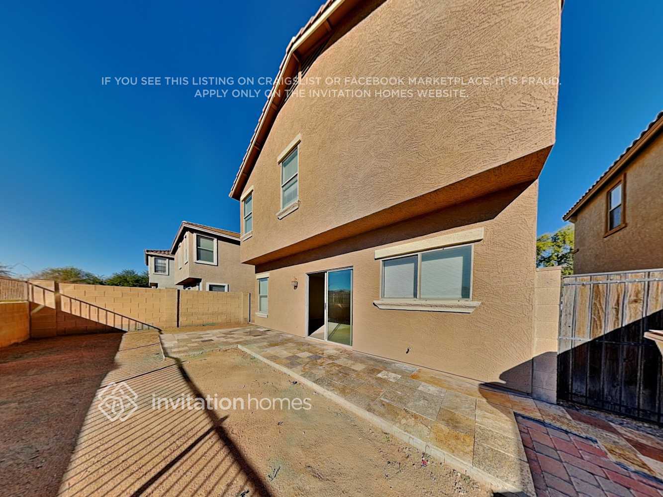 Building Photo - 8231 W Carol Ave