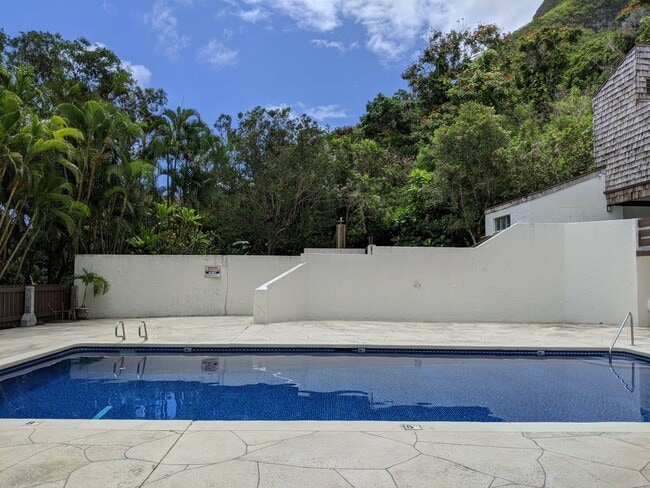 Building Photo - Makaua Village - Kaaawa - 1 Bdrm/1 Bath/1 Prkg - $2,100