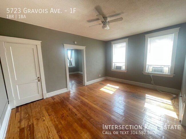 Building Photo - 5723 Gravois Ave