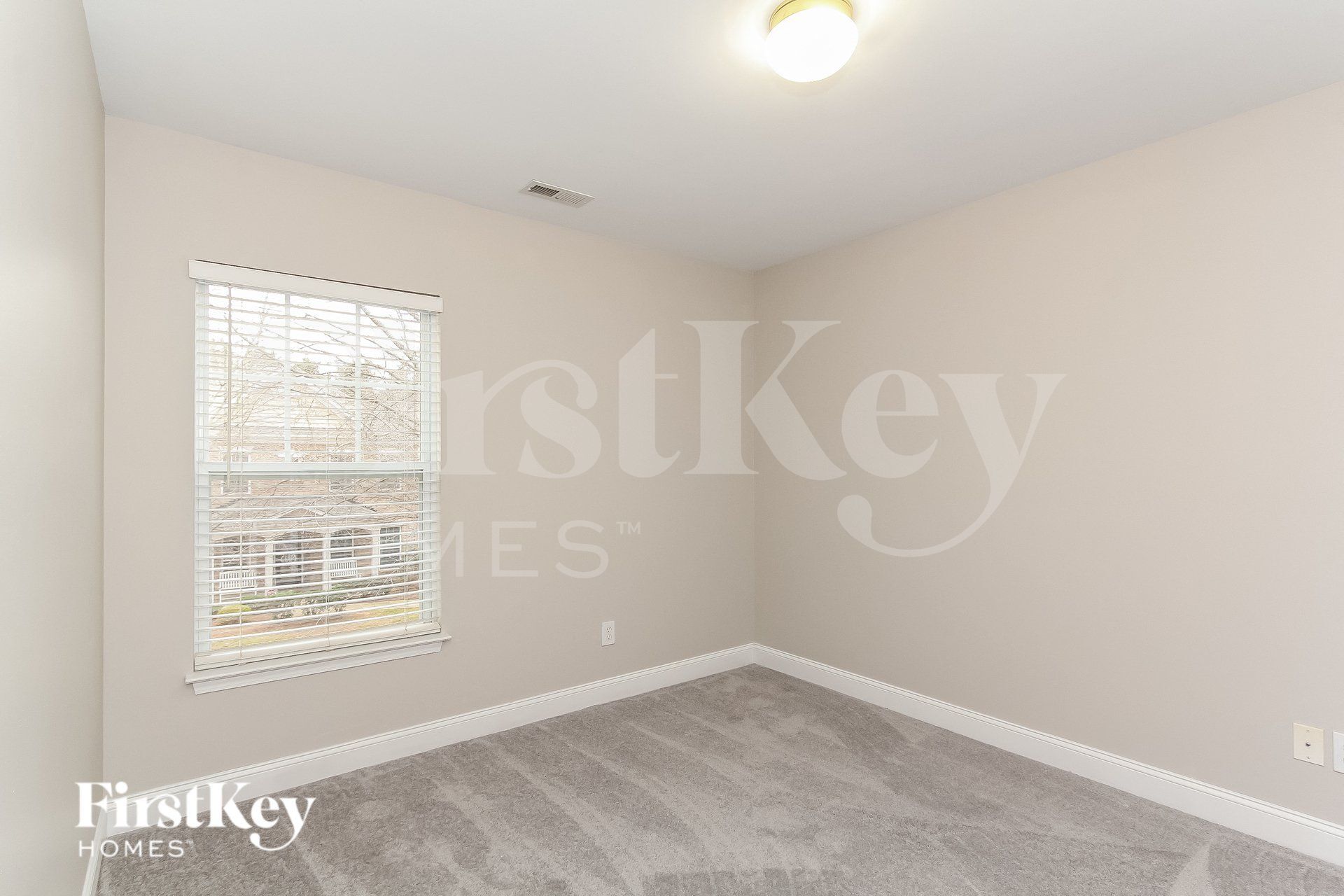 Building Photo - 12655 Windyedge Rd