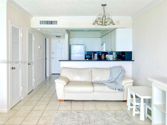 Building Photo - 2501 S Ocean Dr