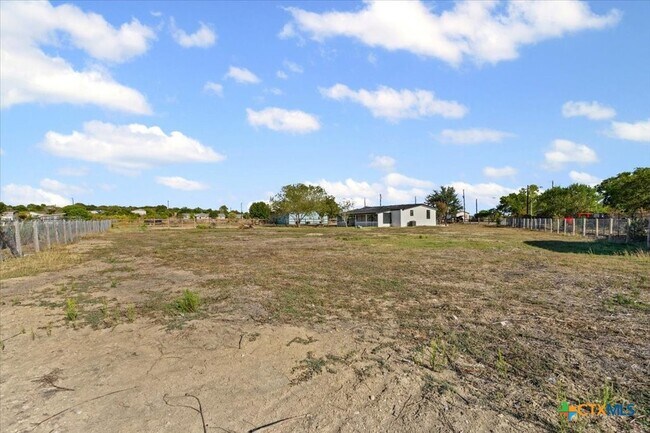 Building Photo - 180 Dunlap Cir