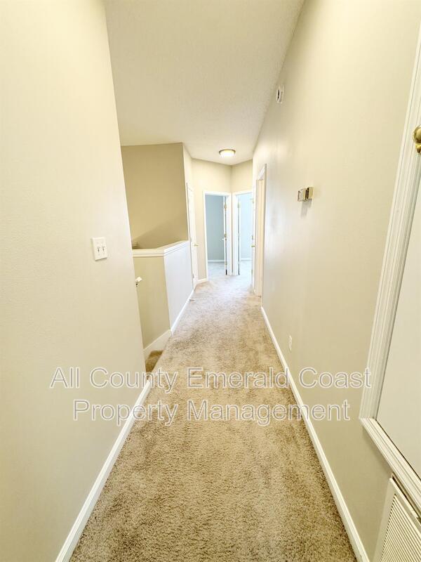 Building Photo - 732 E Mack Bayou Dr