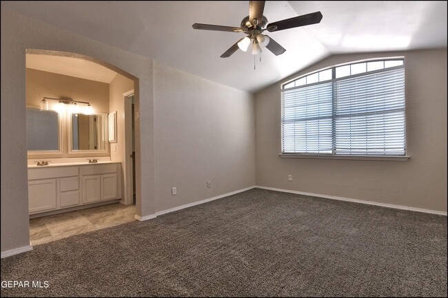 Building Photo - 10397 Carter Scott Pl