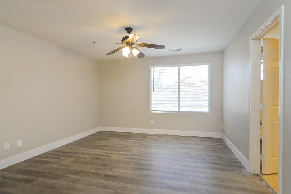 Building Photo - 9854 Silver Chaps Ct