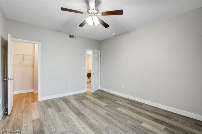 Building Photo - 7701 W Robindale Rd