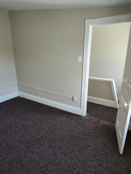 Bedroom 2 - 1224 Eckert Ave