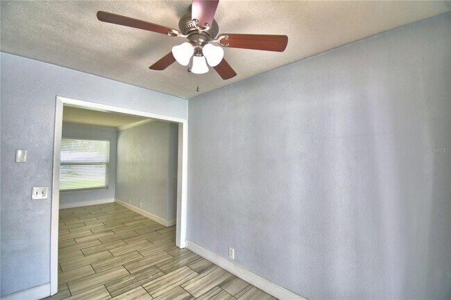 Building Photo - 153 Browning Cir