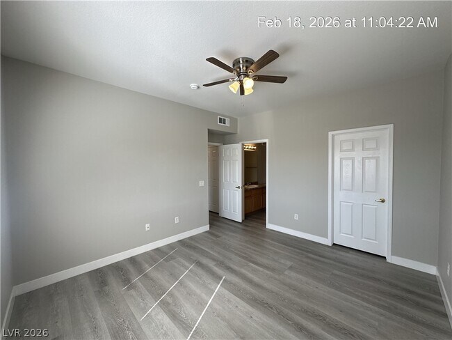 Building Photo - 1050 E Cactus Ave