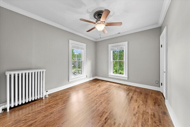 Building Photo - 108 S Adams St