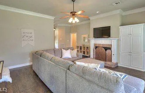 Building Photo - 302 Haguewood Cir