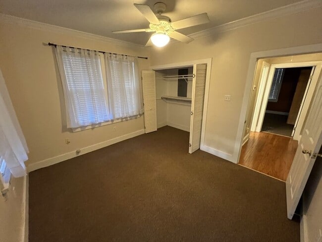 Building Photo - Location!  Location!  Adorable 2 bedroom, 1 bath home near Zachary High