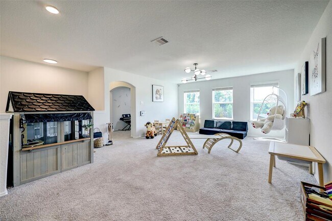 Building Photo - 10039 Cottontail Ct
