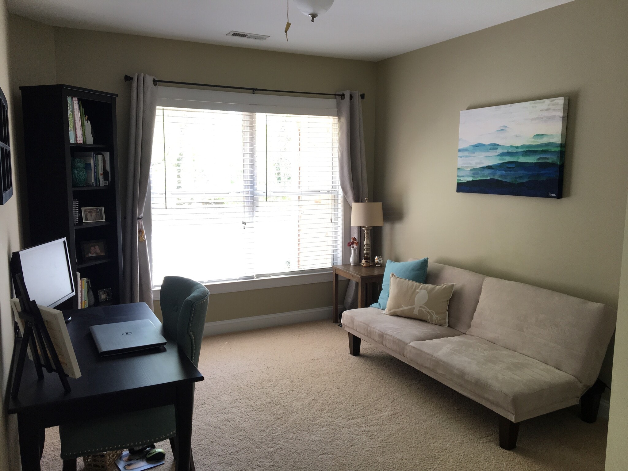 Guest Bedroom - 4734 Hunter Crest Ln