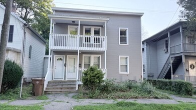 Building Photo - 89 Maltby St