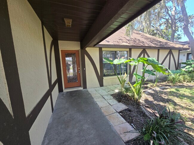 Building Photo - 13309 Woodward Dr