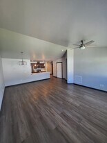 Building Photo - 1399 Destiny Ln