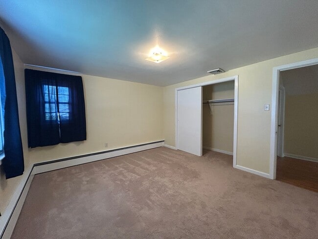 Building Photo - 1300 Chapel Dr