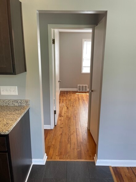Kitchen to 3rd bedroom - 5014 Cass St