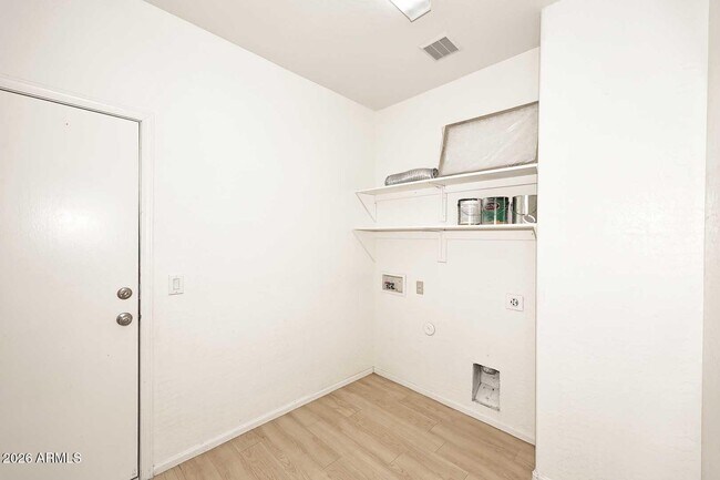 Building Photo - 17430 W Yavapai St