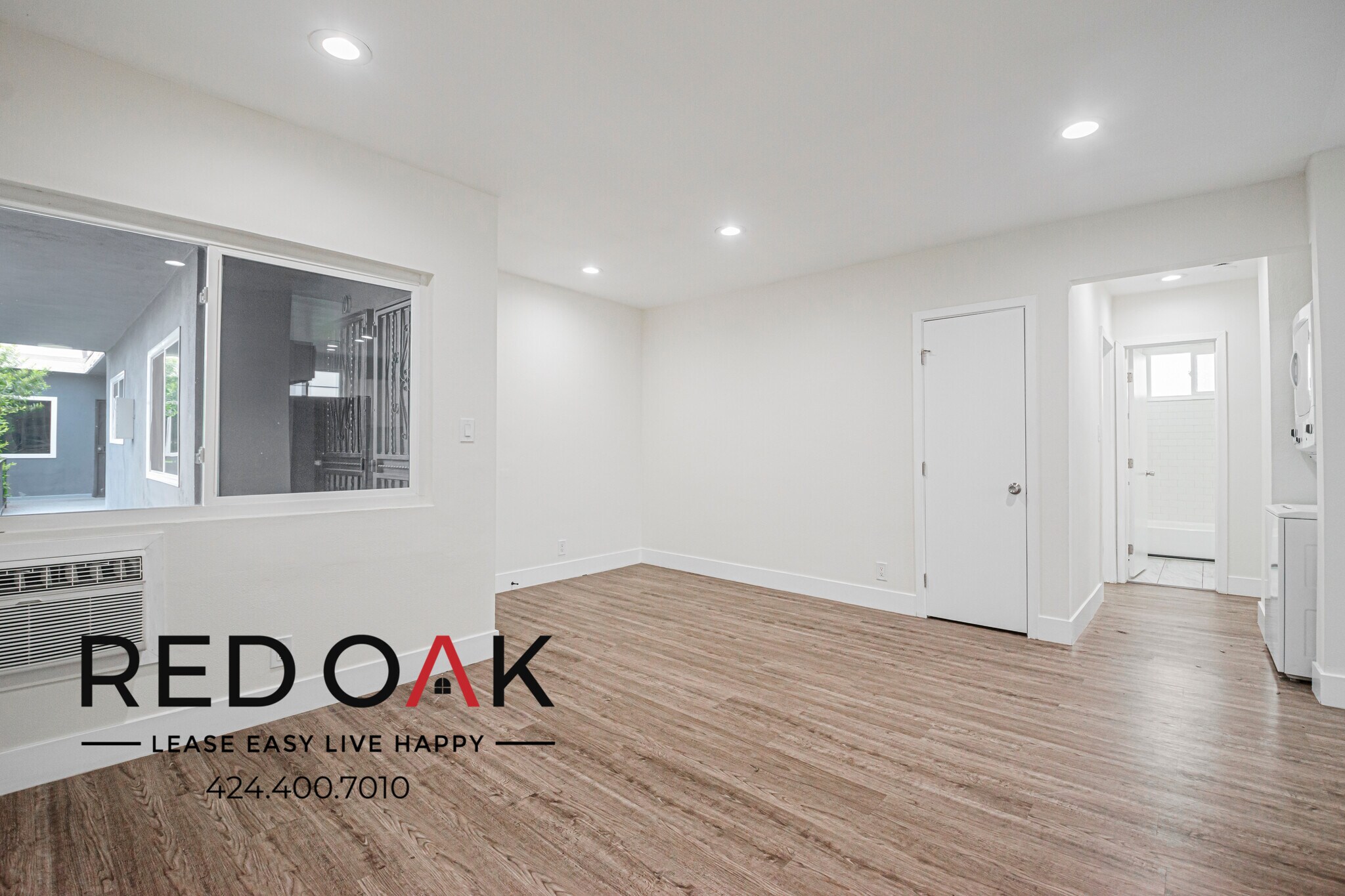 Building Photo - 4070 Venice Blvd.