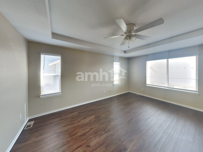 Building Photo - 10173 Uravan St