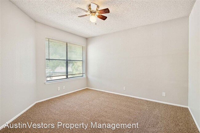 Building Photo - 1108 Peach Tree Cove