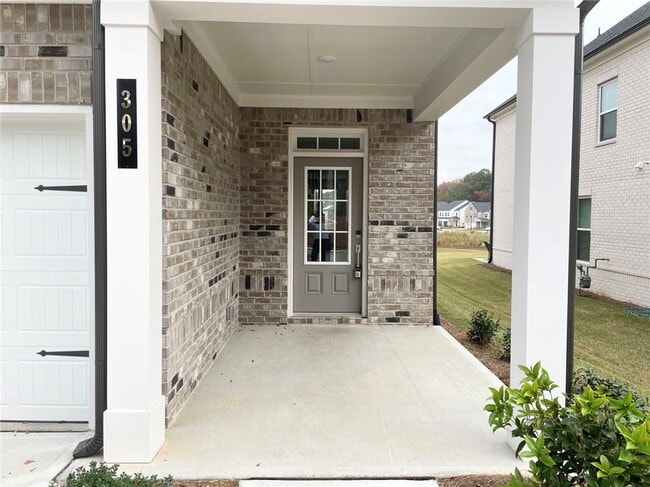 Building Photo - 305 Green Love Ln