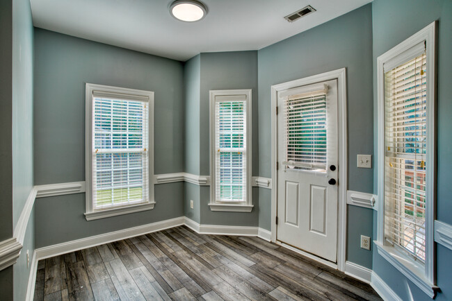 Breakfast Room - 112 Sparkling Brook Way