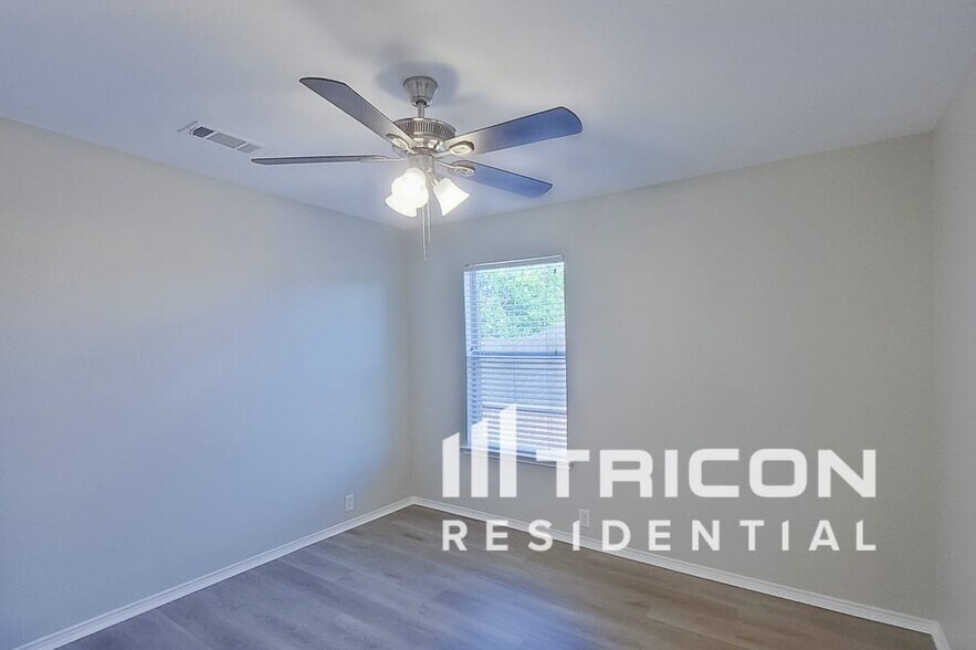 Building Photo - 108 Bear Trail