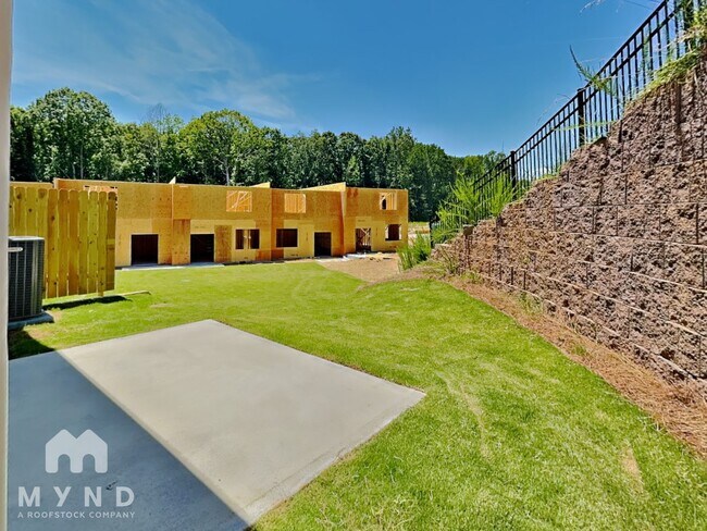 Building Photo - 3569 Bluebird Ct