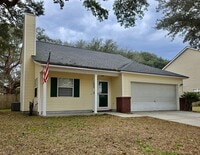 Building Photo - Charming 3 bedroom with fenced in yard - Tall Pines - Ladson