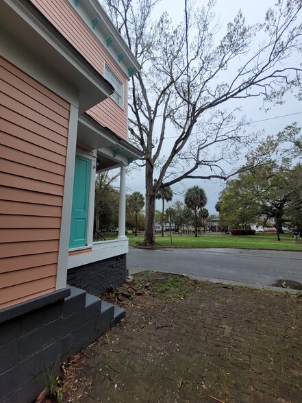 View of Dixon Park from patio/parking - 1215 Java Pl