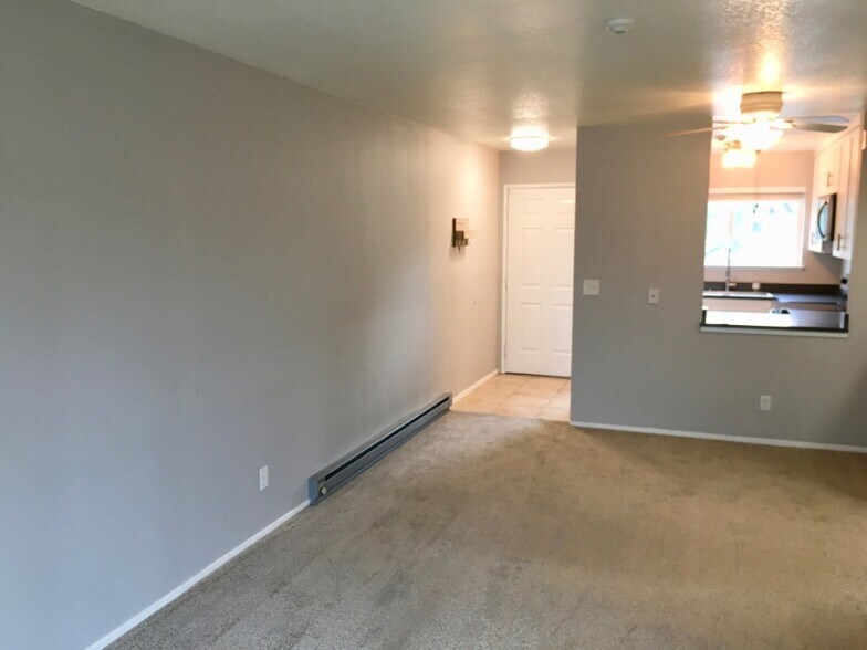 Building Photo - 776 Santa Alicia Dr