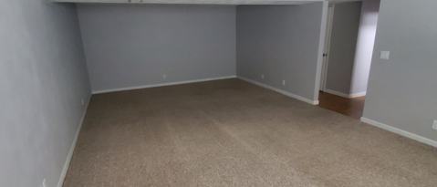 Building Photo - 208 Independence Dr