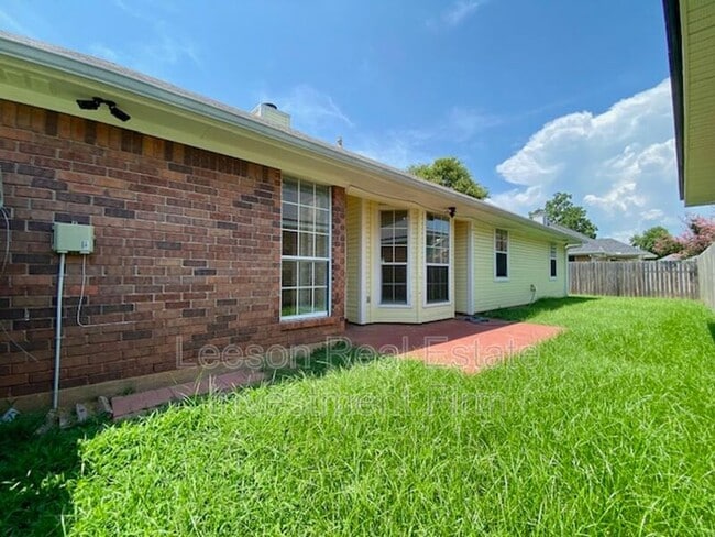 Building Photo - 3315 Raleigh Pl