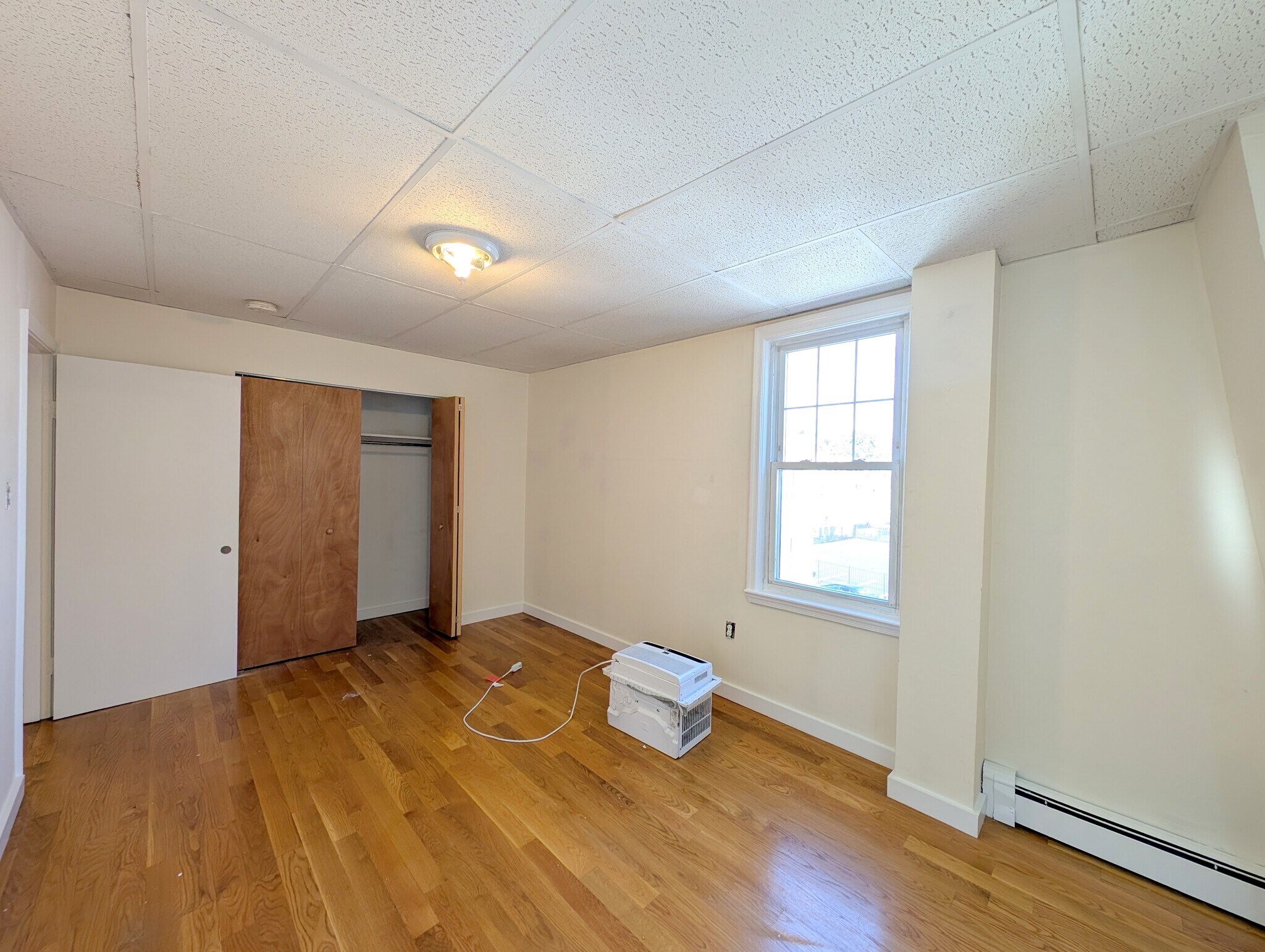 Building Photo - 37 Davis Sq