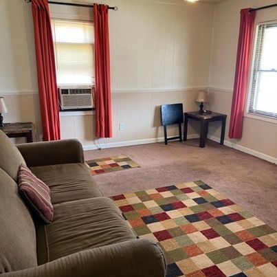 Building Photo - 27107 Seyburn Ave