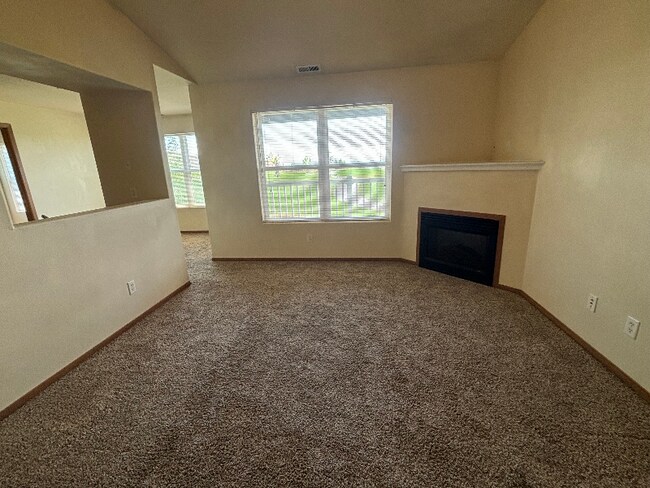 Building Photo - 6005 Chapel Hill Blvd