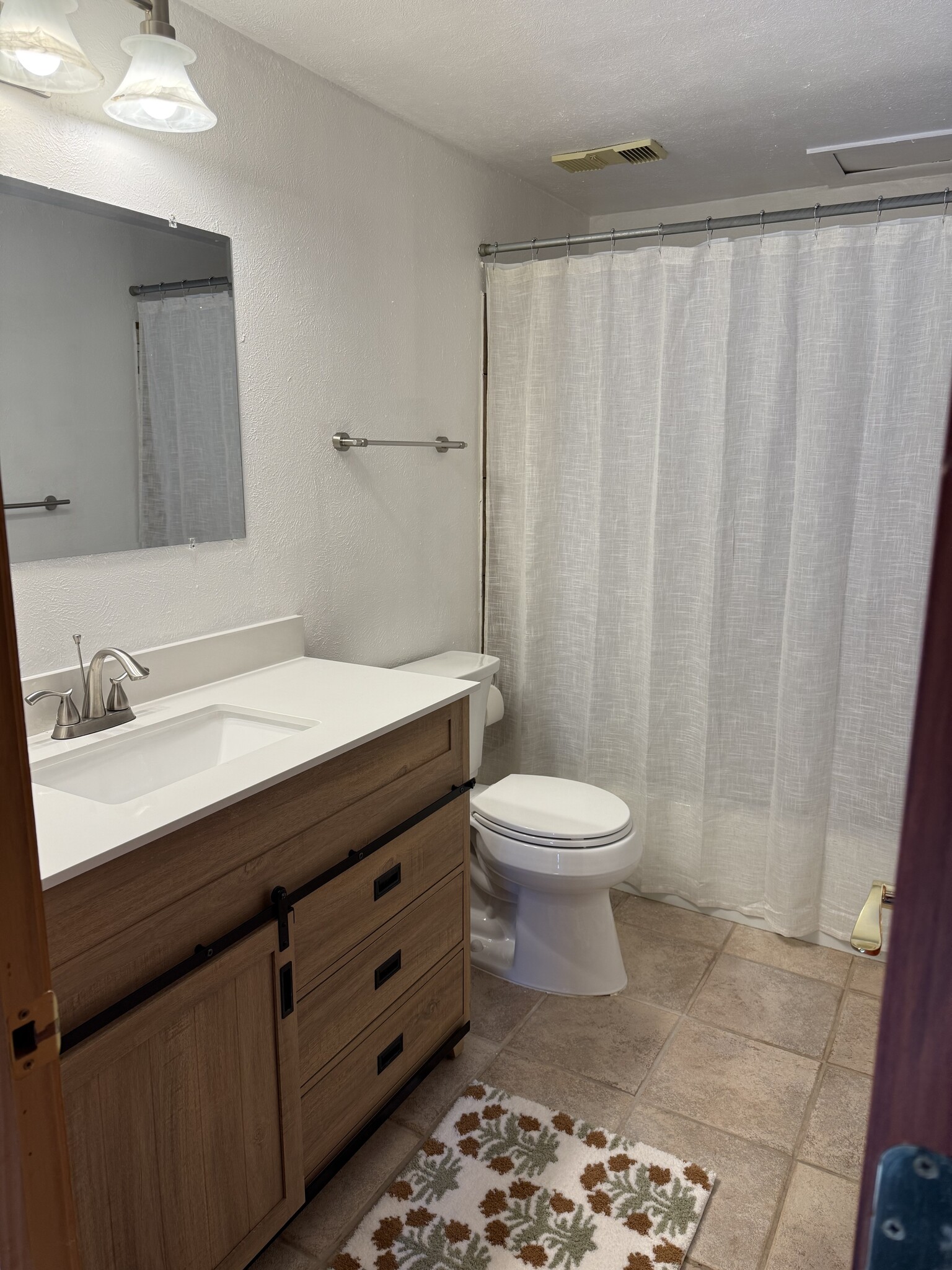 Main Level Bathroom - 11 Sun Way