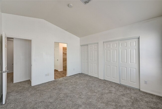 Building Photo - 8213 Mt Brodie Cir