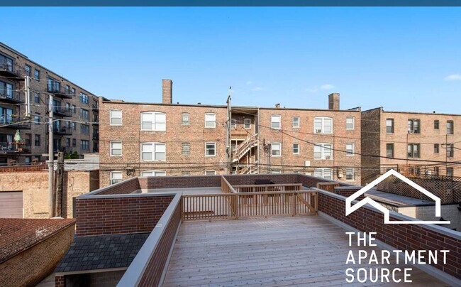 Building Photo - 4133 N Kenmore Ave