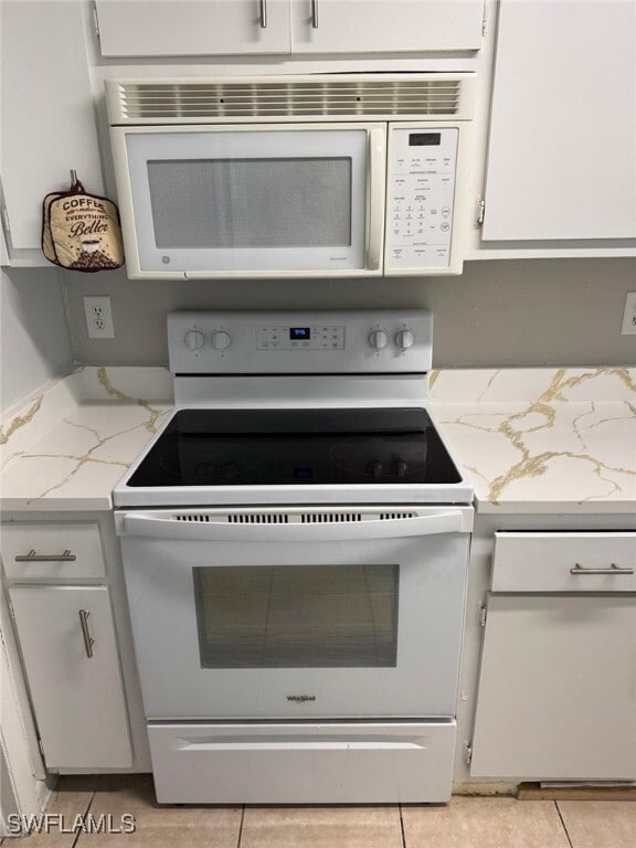 Building Photo - 3004 Santa Barbara Blvd