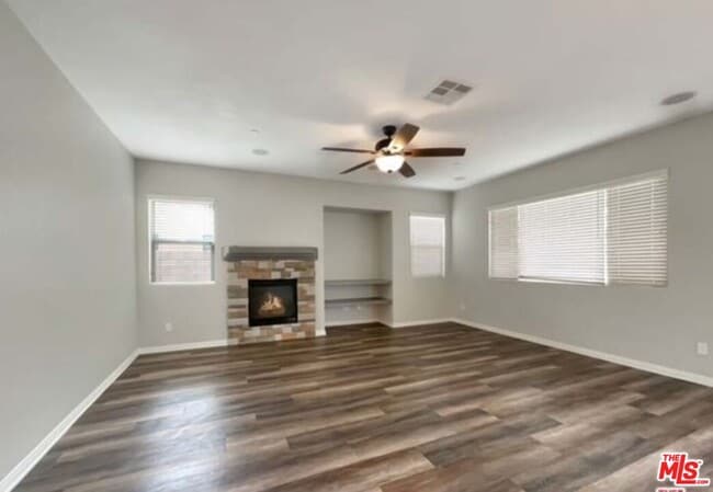 Building Photo - 8823 Mora Ct