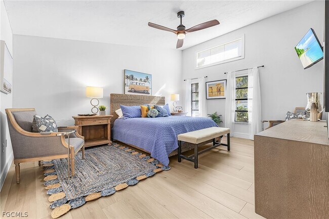 Building Photo - 663 110th Ave N